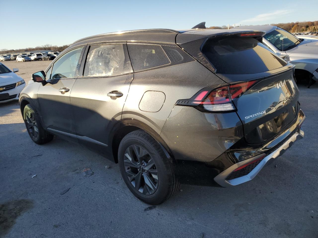 2023 Kia Sportage - Image 2