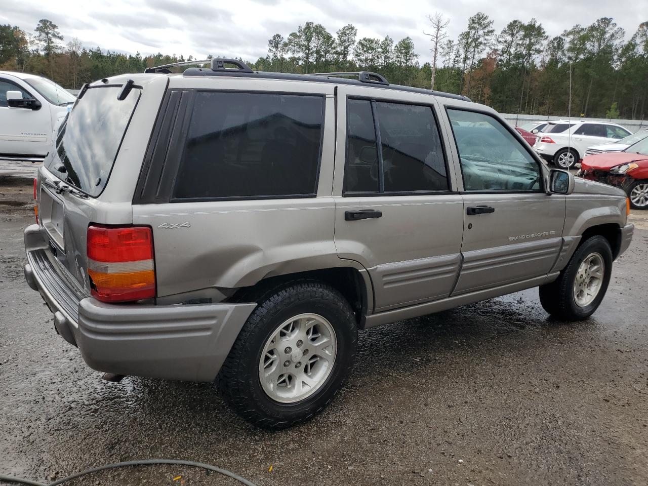1997 Jeep Grand Cherokee - Image 3