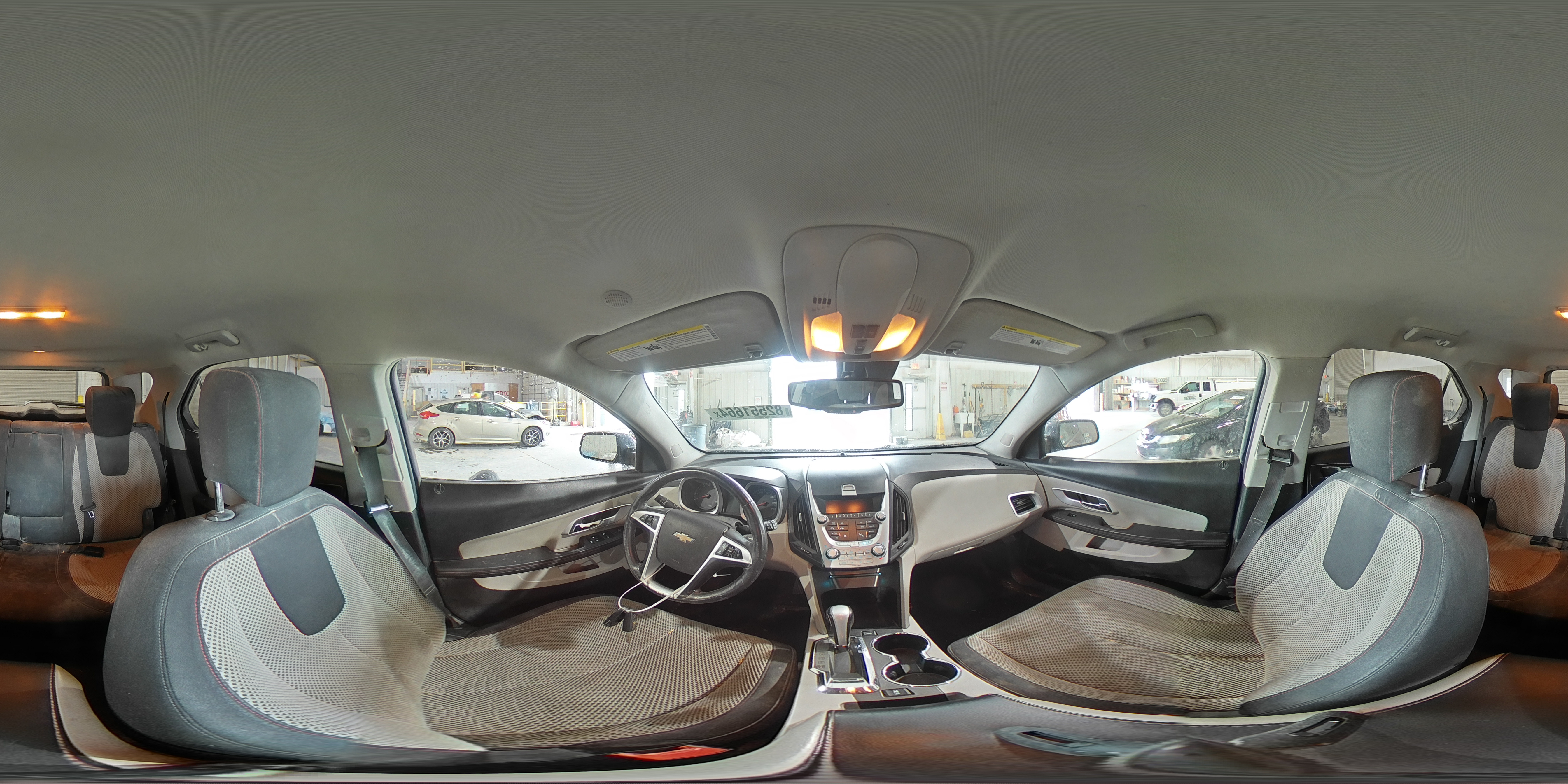 2011 Chevrolet Equinox - Image 14