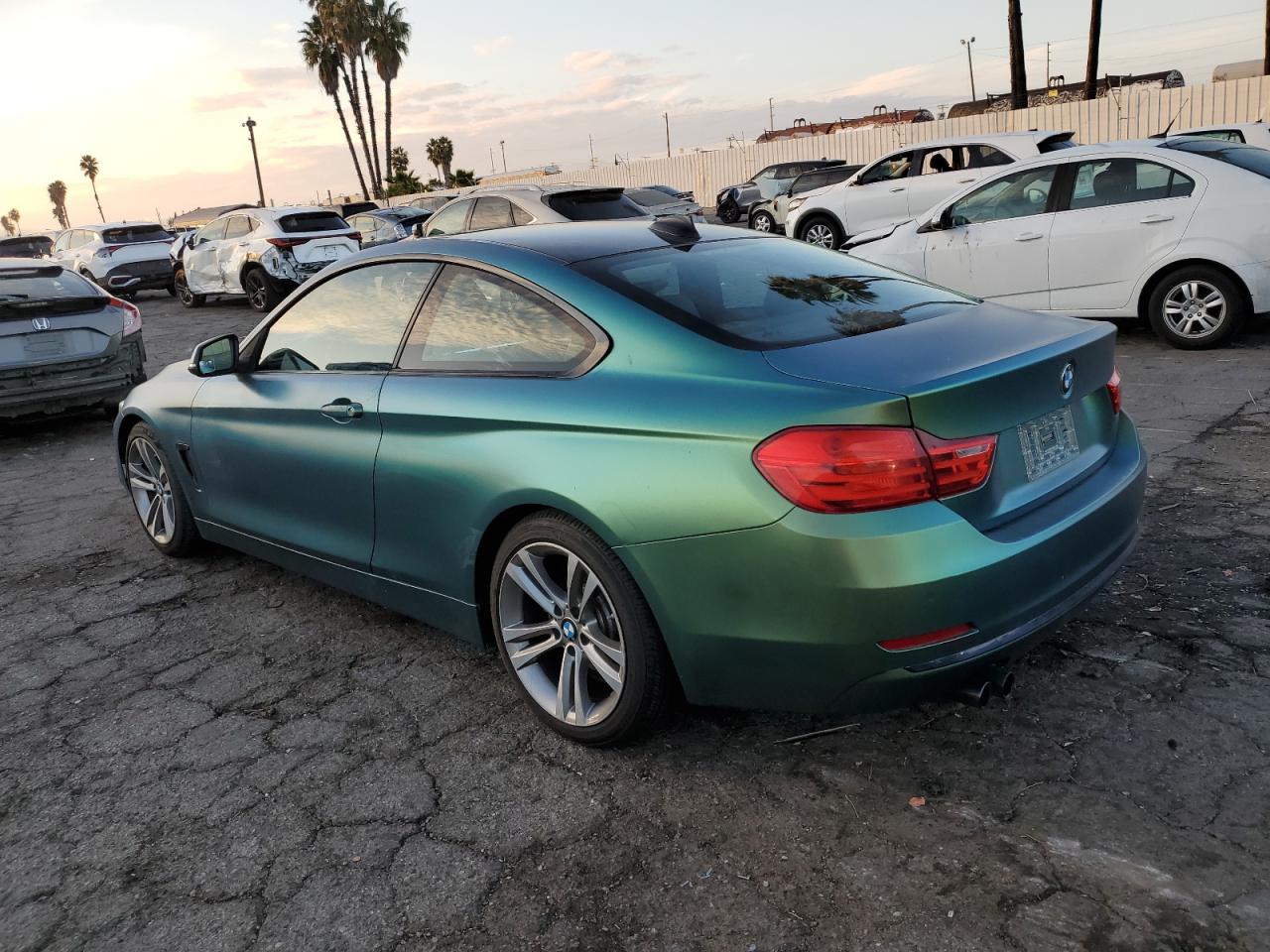 VIN WBA3N7C56GK225596 2016 BMW 4 SERIES no.2