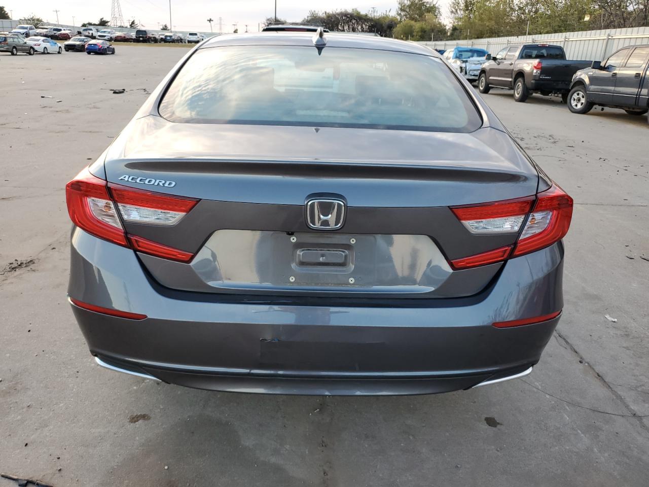 2018 Honda Accord - Image 6