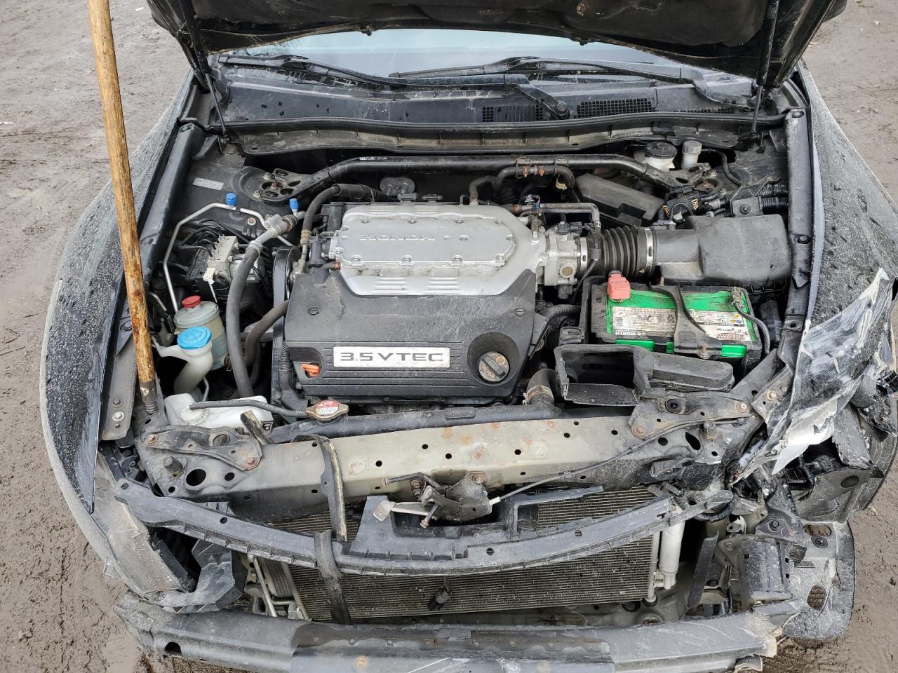 2012 Honda Accord - Image 11