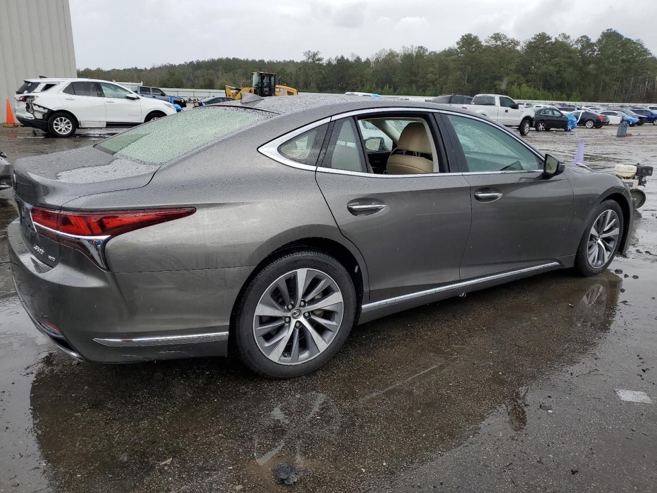 2019 Lexus LS - Image 3