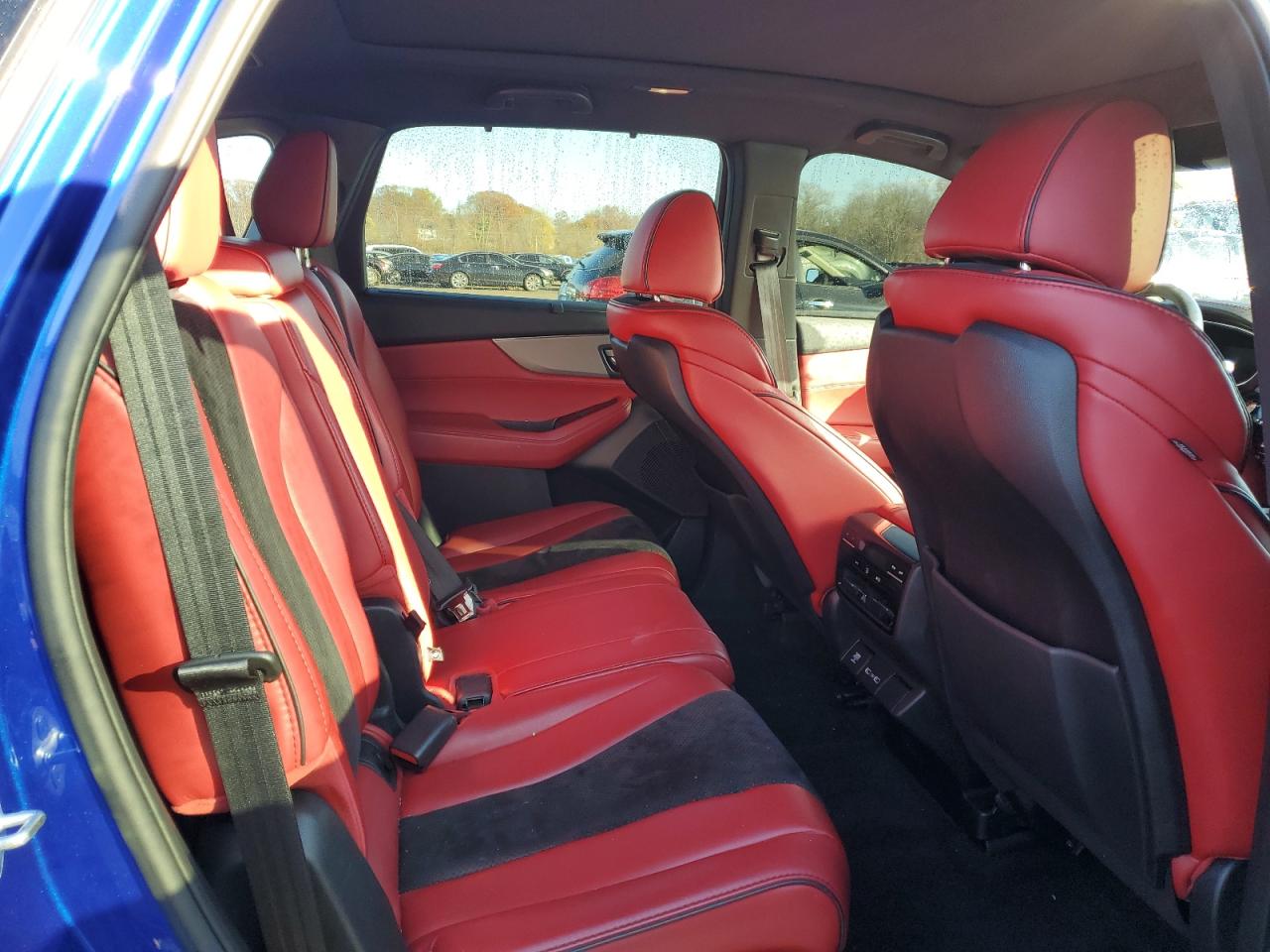 2022 Acura MDX - Image 10