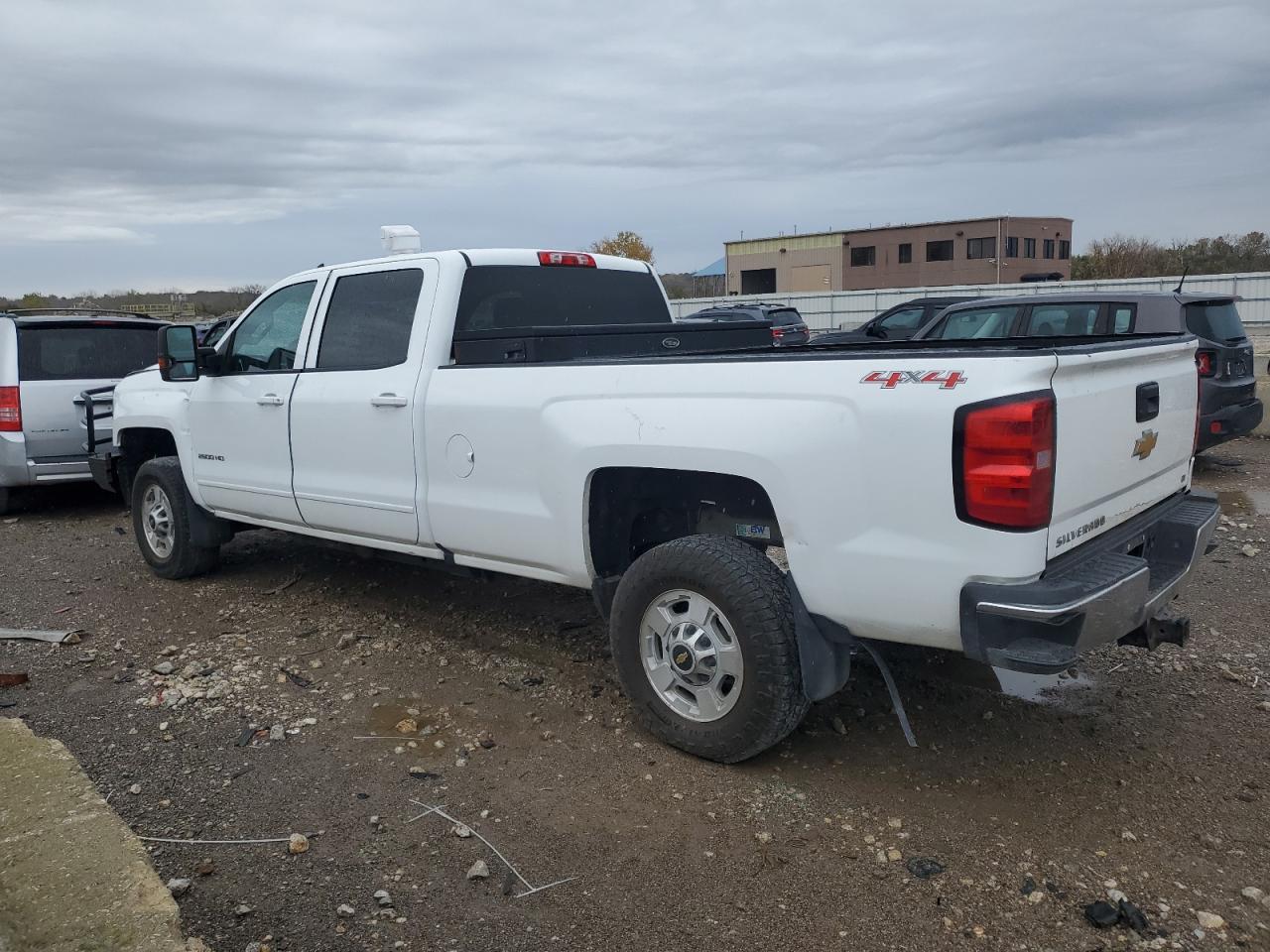 2016 Chevrolet Silverado - Image 2