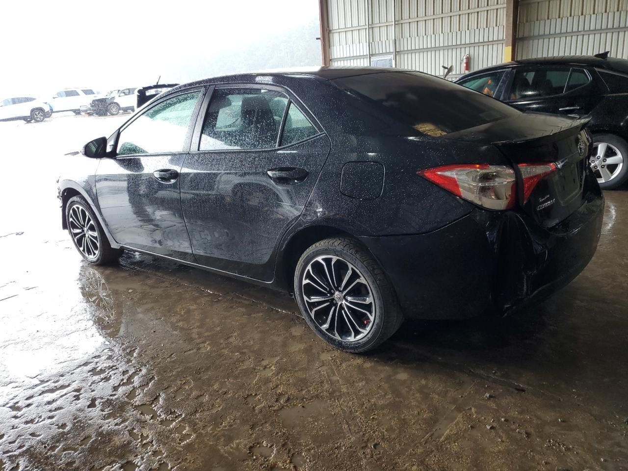 VIN 5YFBURHE3GP502468 2016 TOYOTA COROLLA no.2