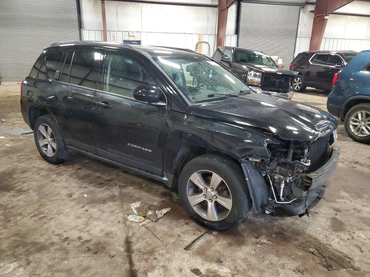 VIN 1C4NJDEBXHD192861 2017 JEEP COMPASS no.4