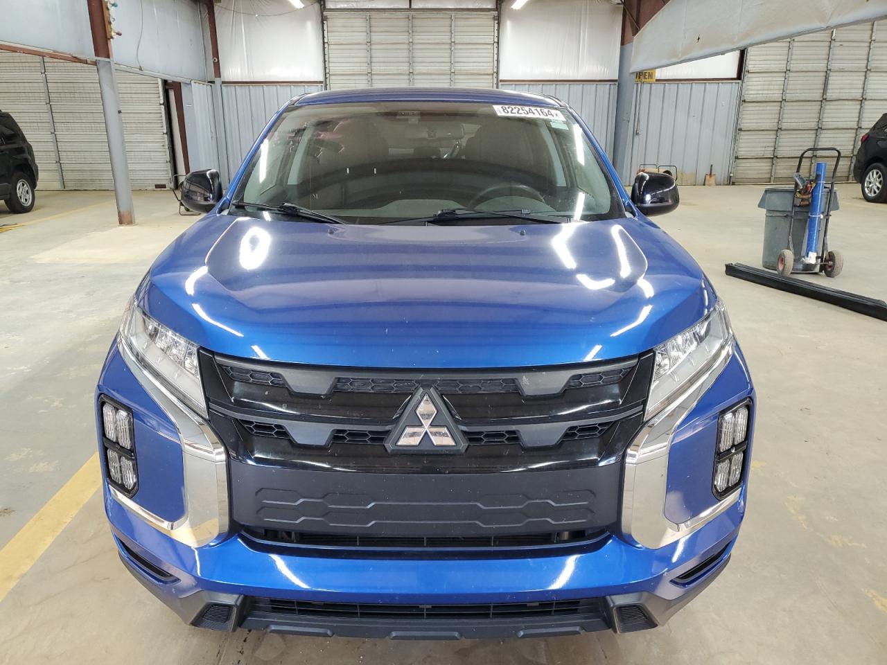 2021 Mitsubishi Outlander - Image 5