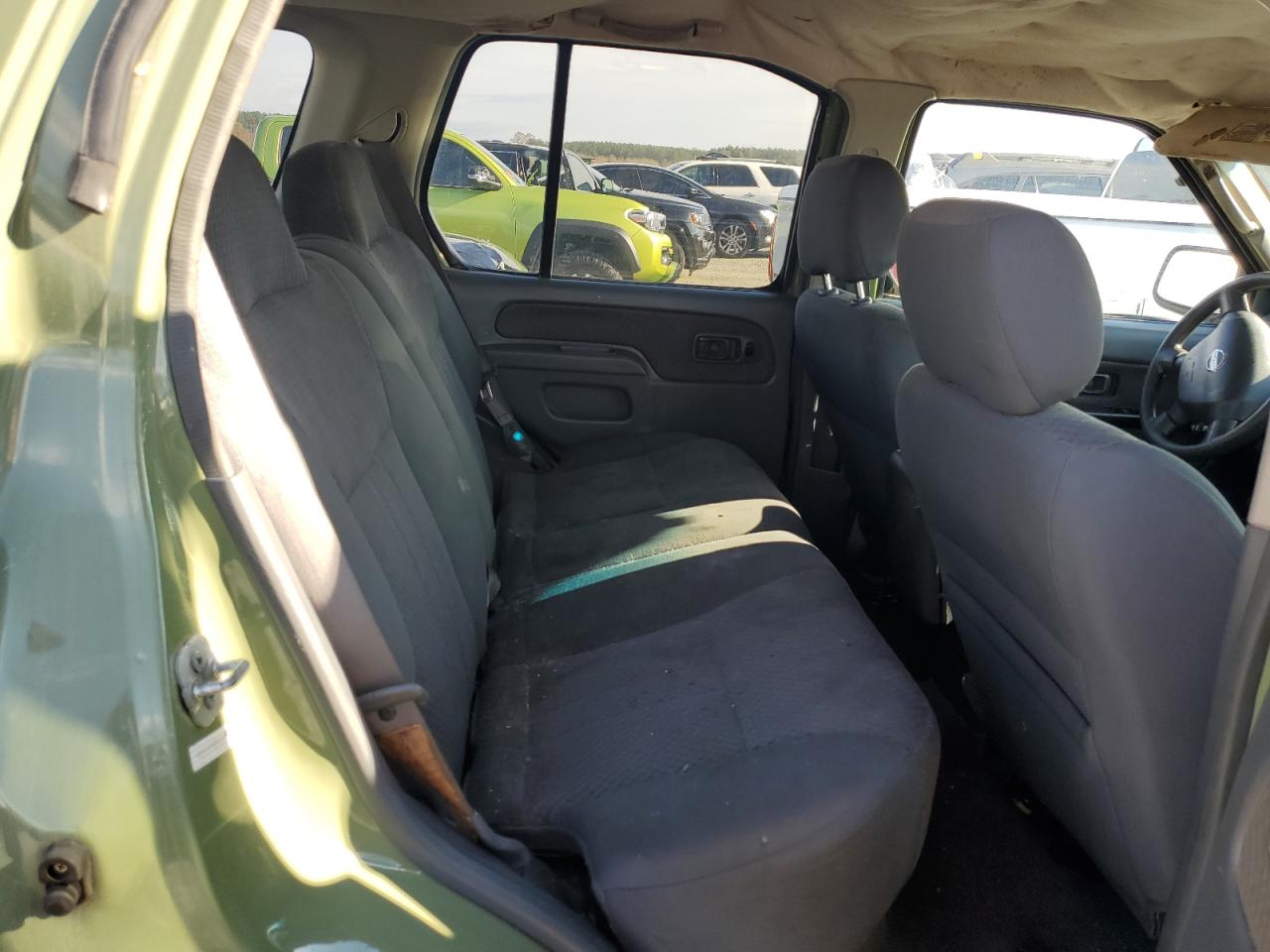 2003 Nissan XTerra - Image 10