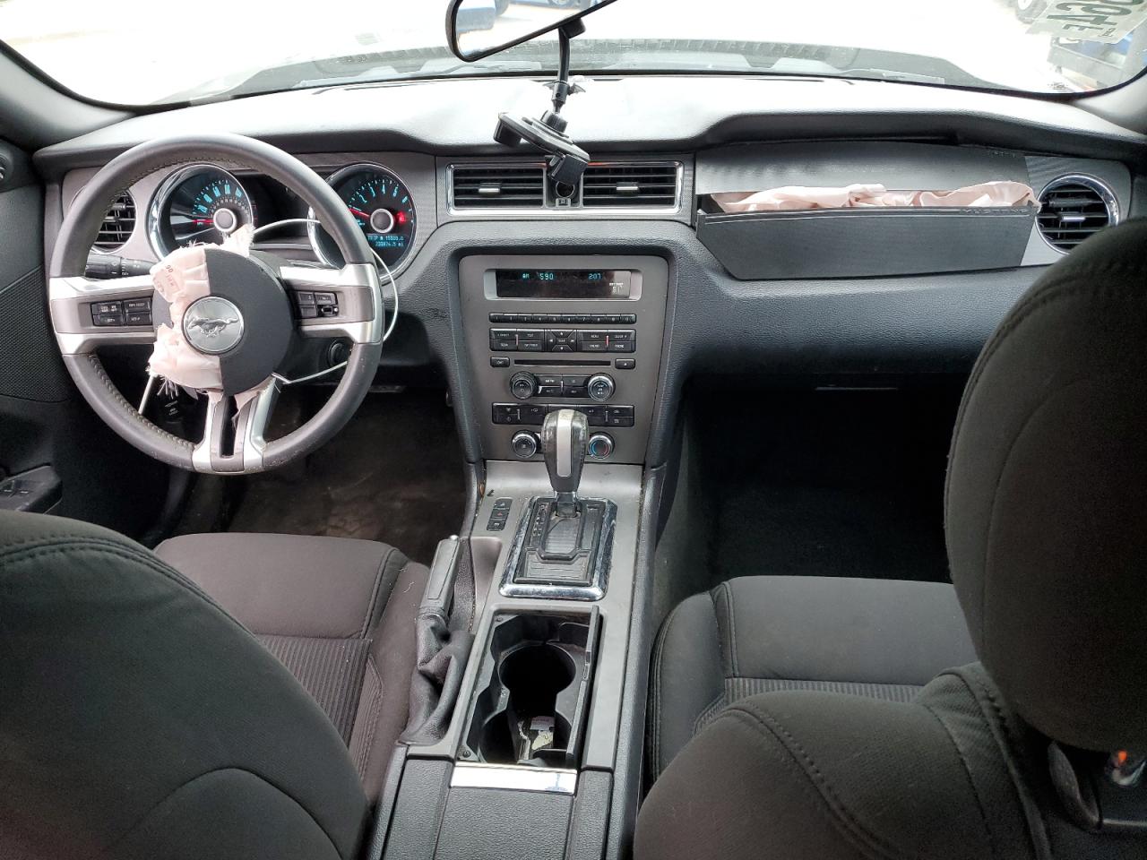 2014 Ford Mustang - Image 8