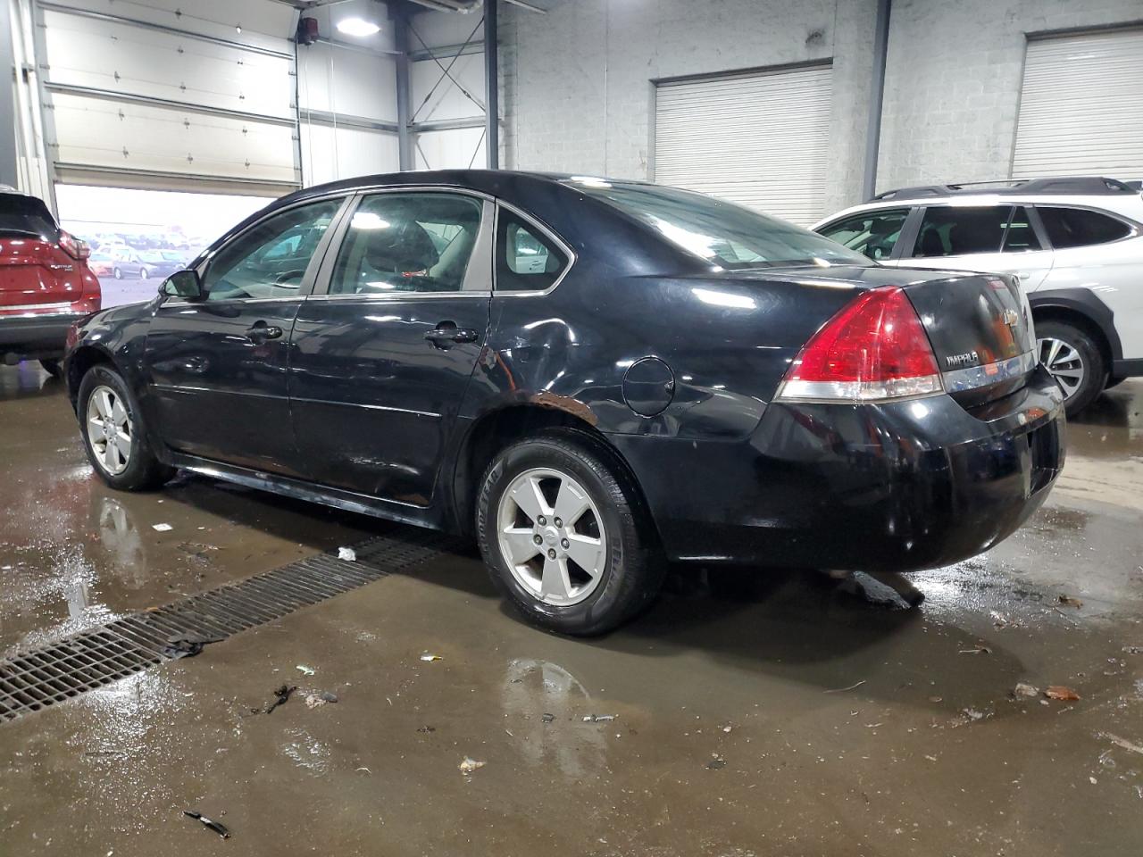 2010 Chevrolet Impala - Image 2