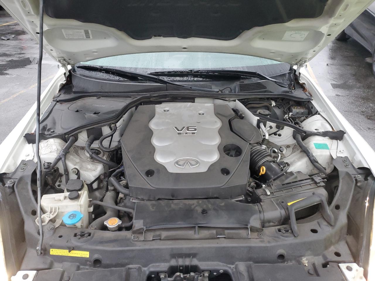 2005 Infiniti G - Image 11