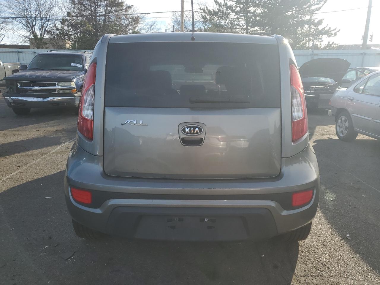 2012 Kia Soul + VIN: KNDJT2A67C7402314 Lot: 80459574