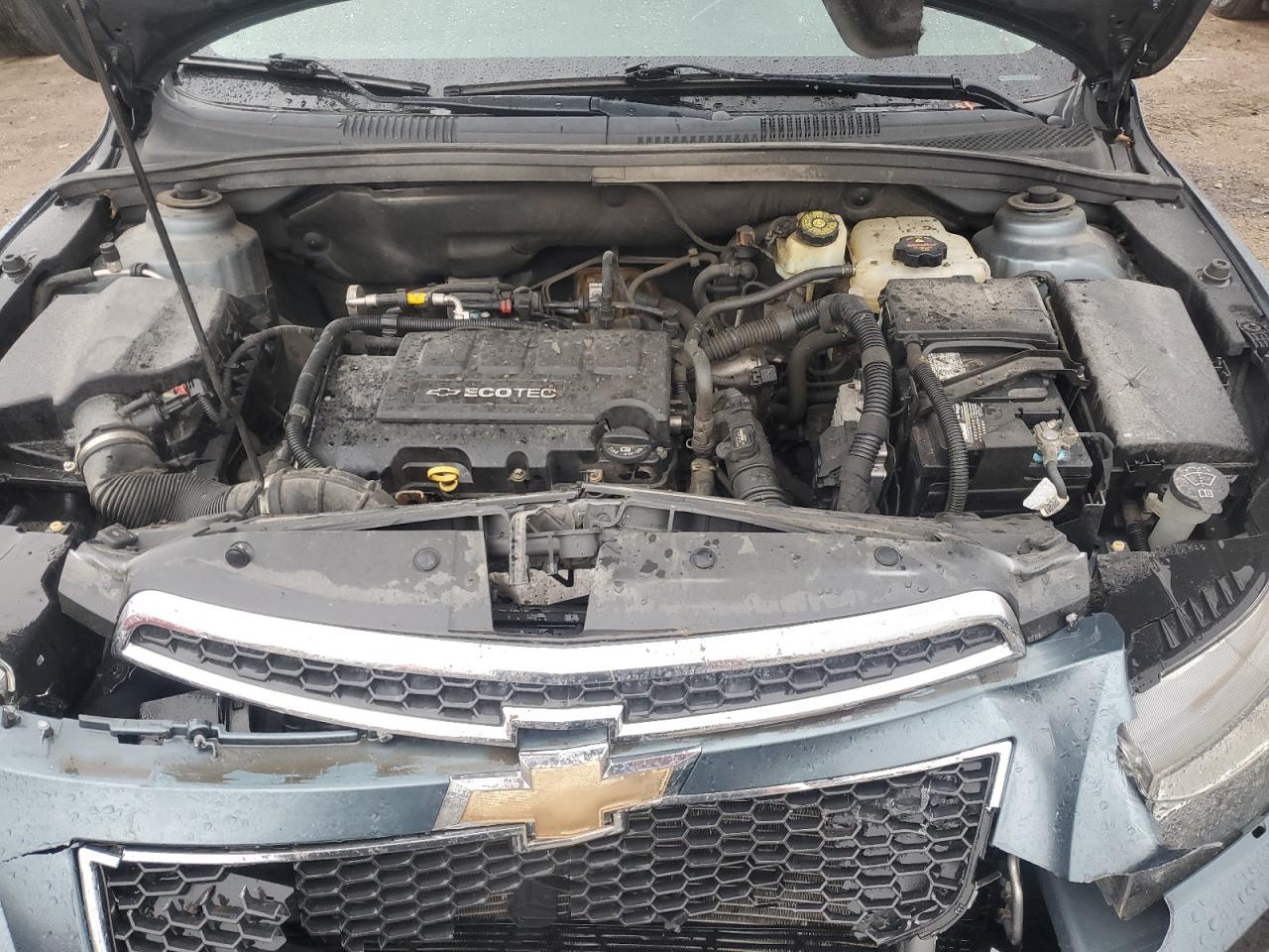 2012 Chevrolet Cruze - Image 11