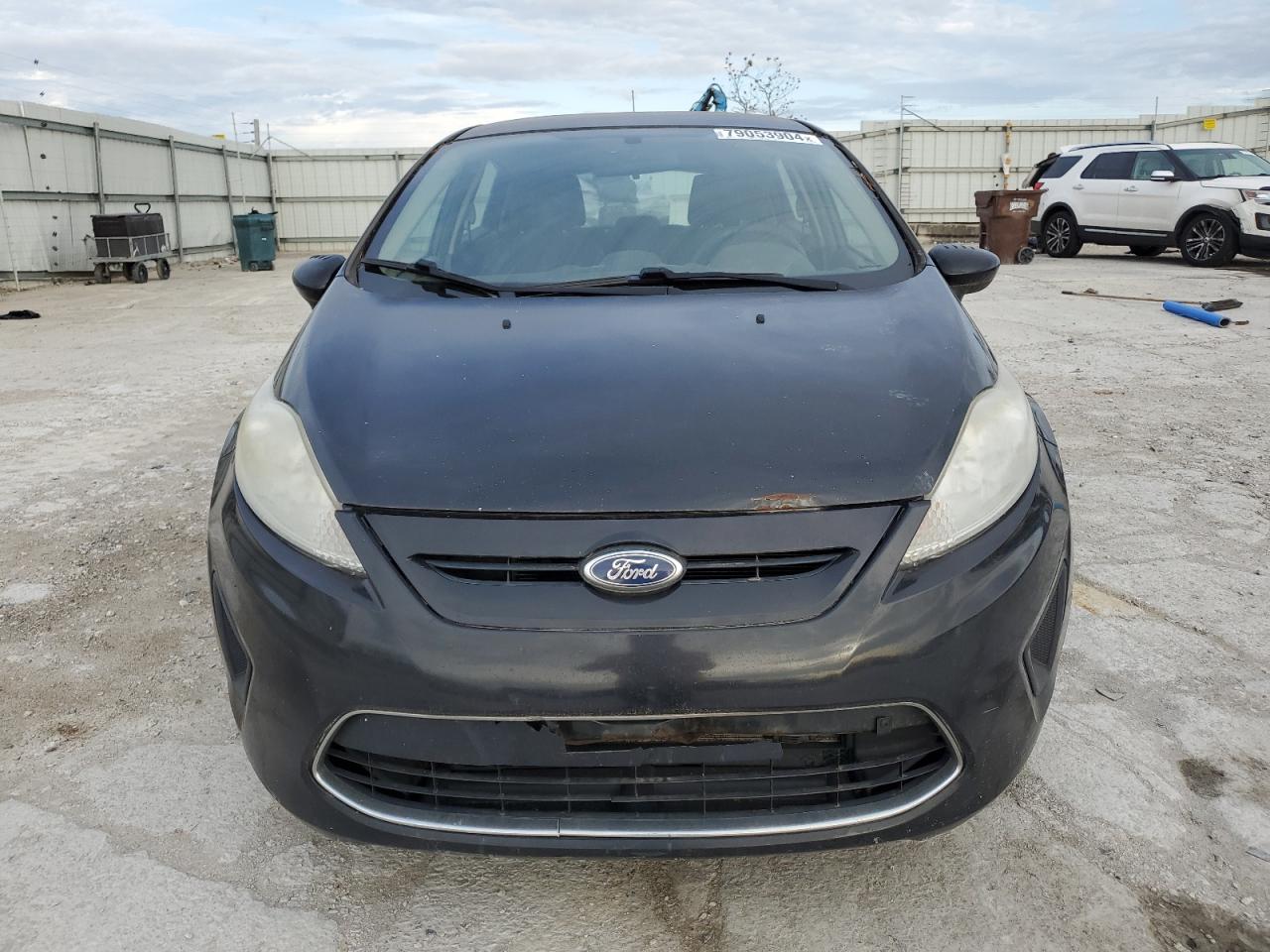 2011 Ford Fiesta - Image 5