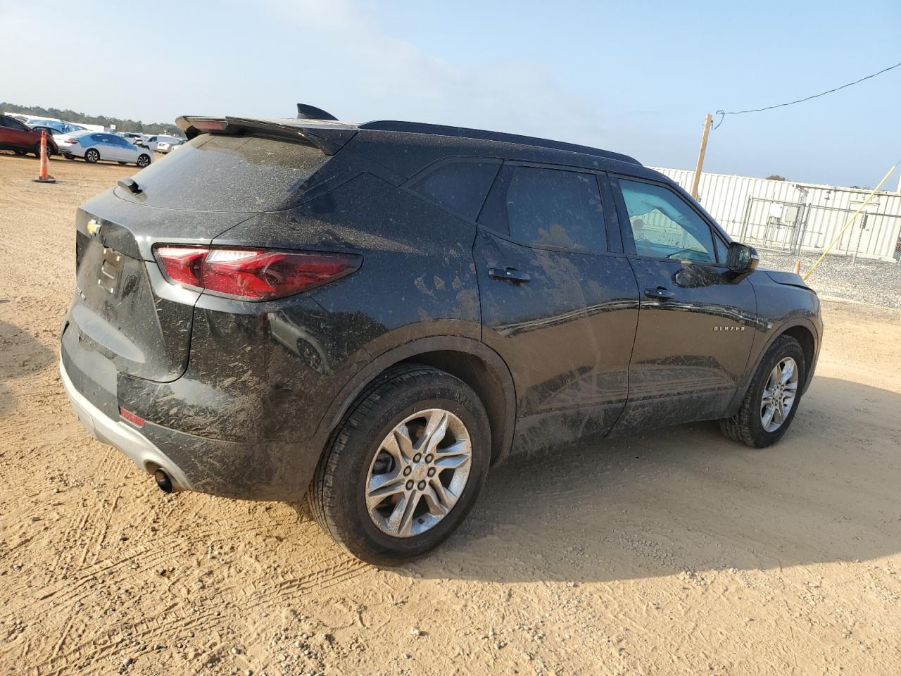 2019 Chevrolet Blazer - Image 3