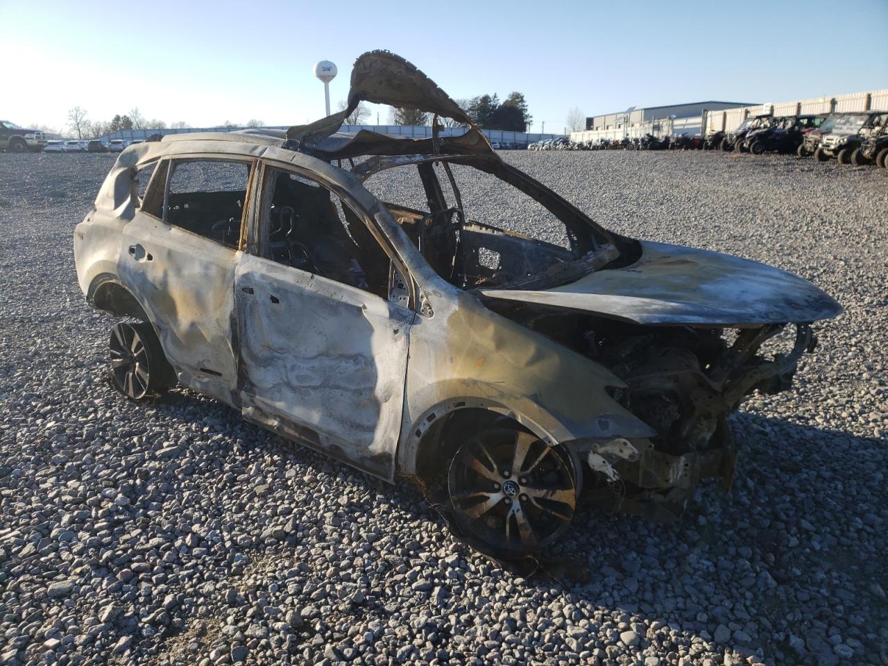 2016 Toyota RAV 4 - Image 4