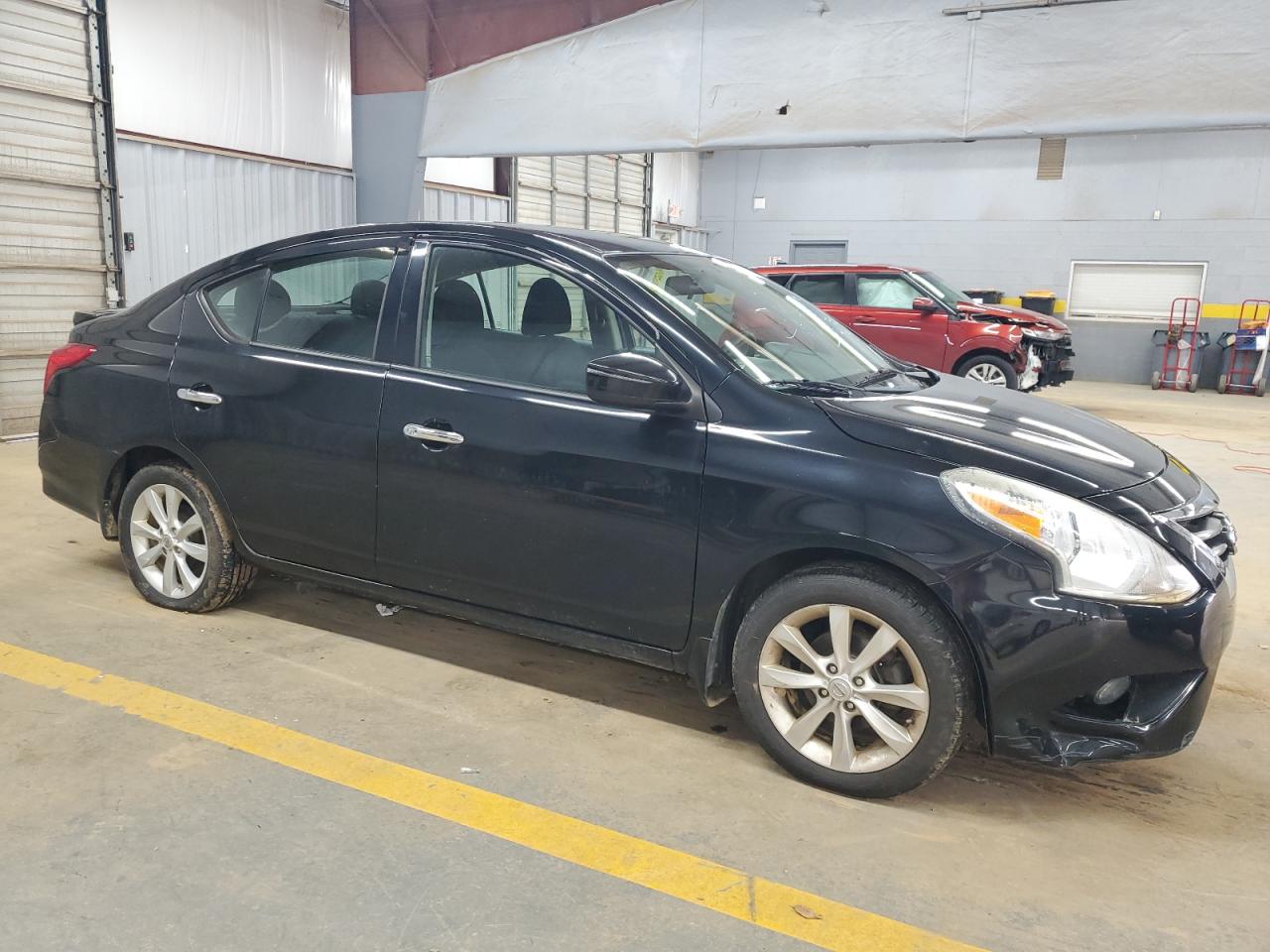 2016 Nissan Versa - Image 4