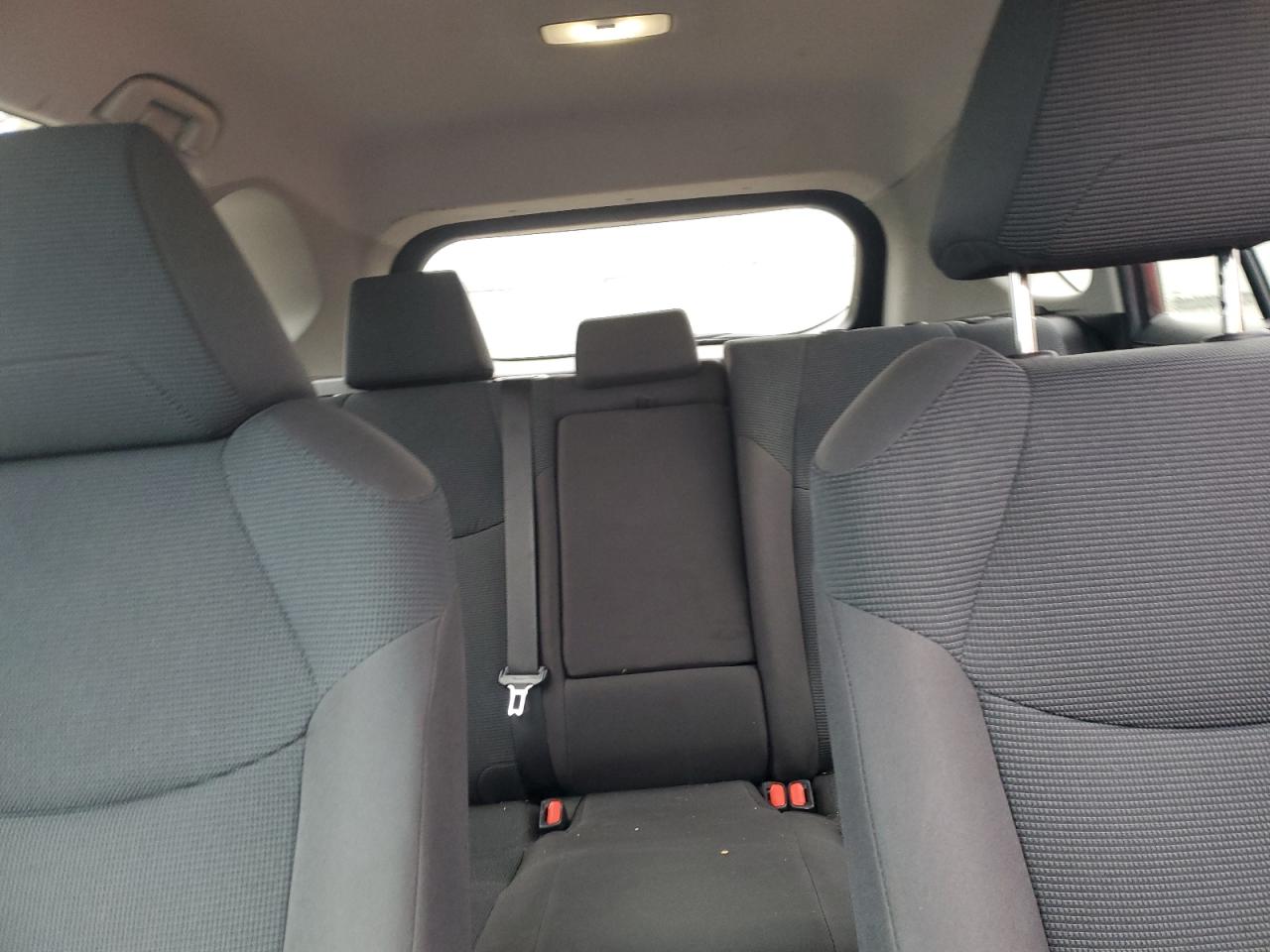 2023 Toyota RAV 4 - Image 10