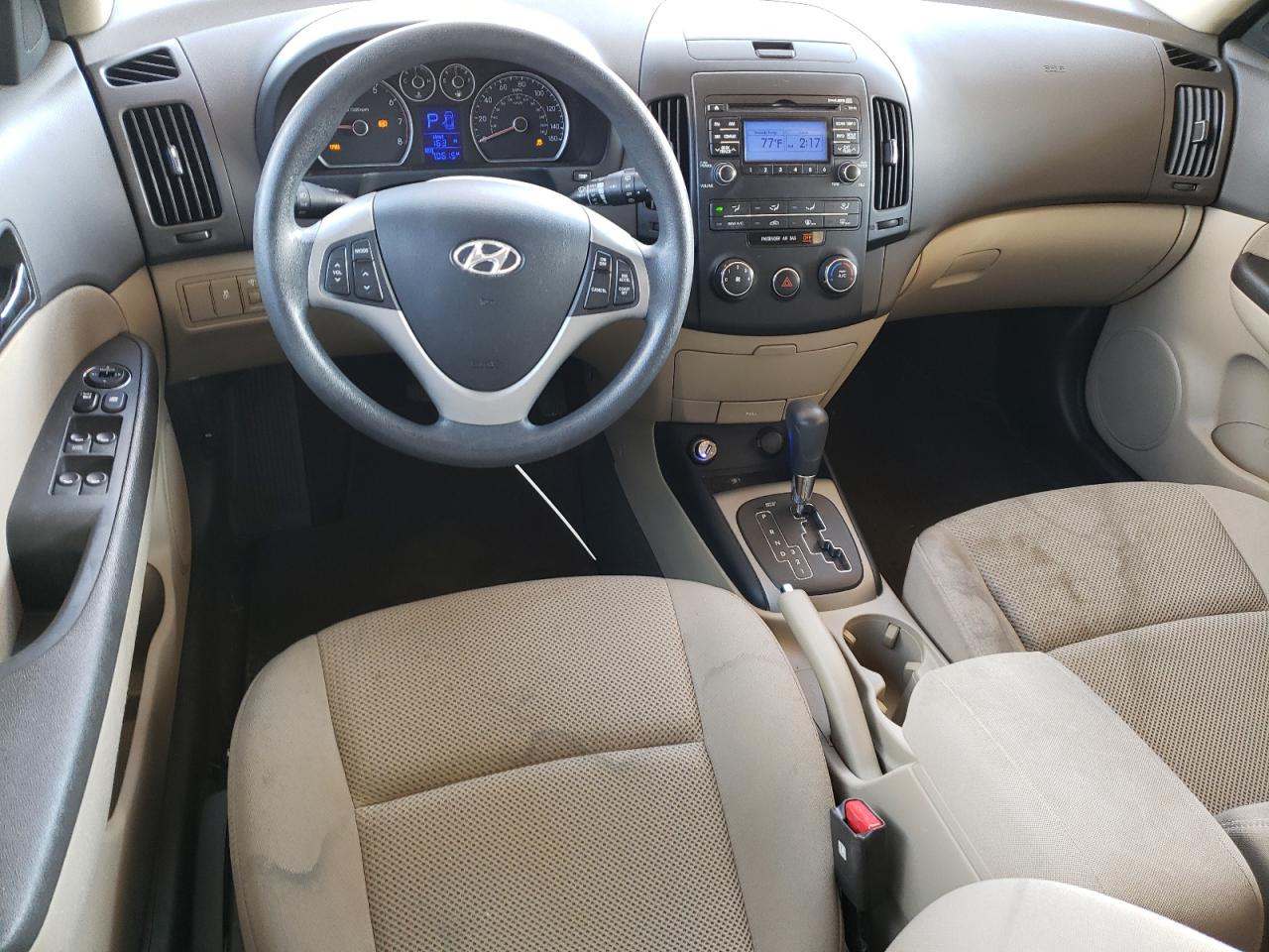 2011 Hyundai Elantra - Image 8