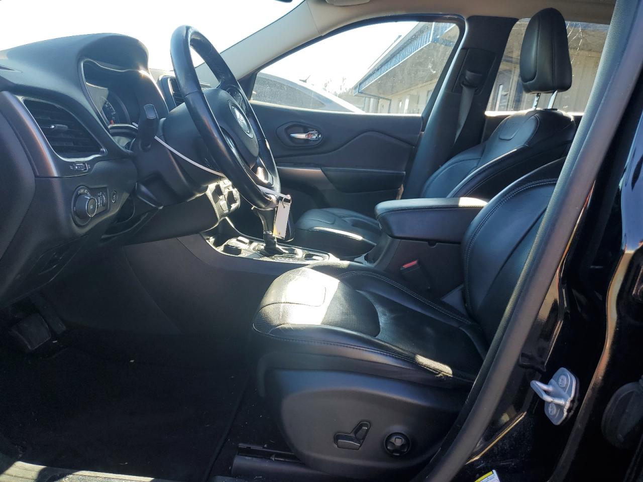 2019 Jeep Grand Cherokee - Image 7