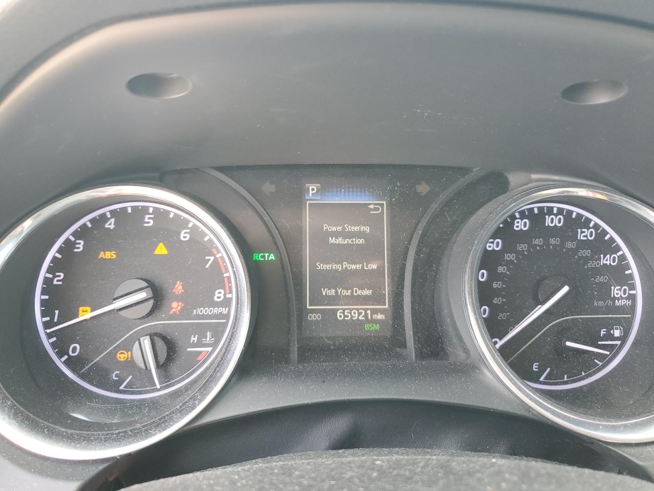 2019 Toyota Camry - Image 9