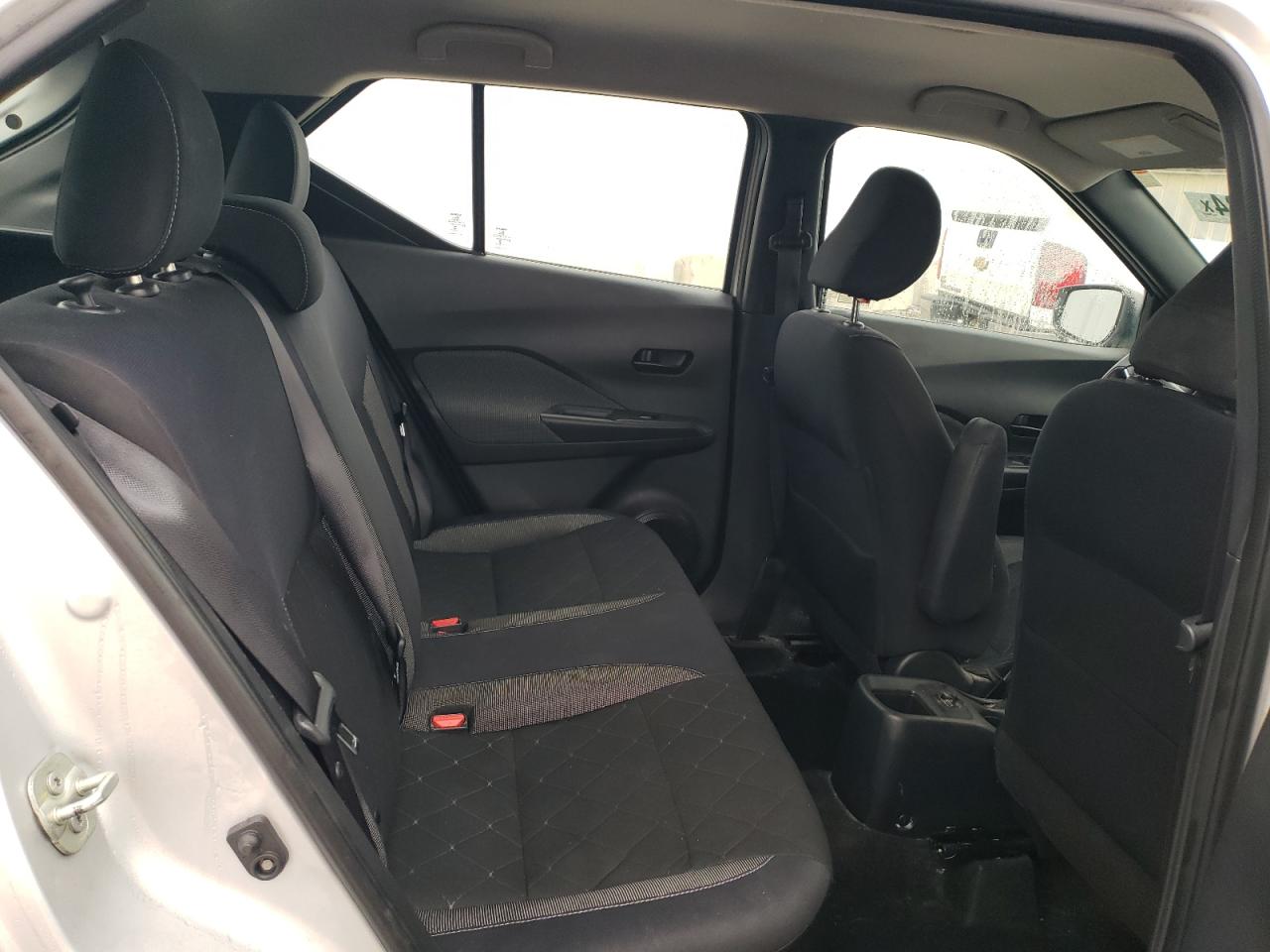 2019 Nissan Kicks - Image 10
