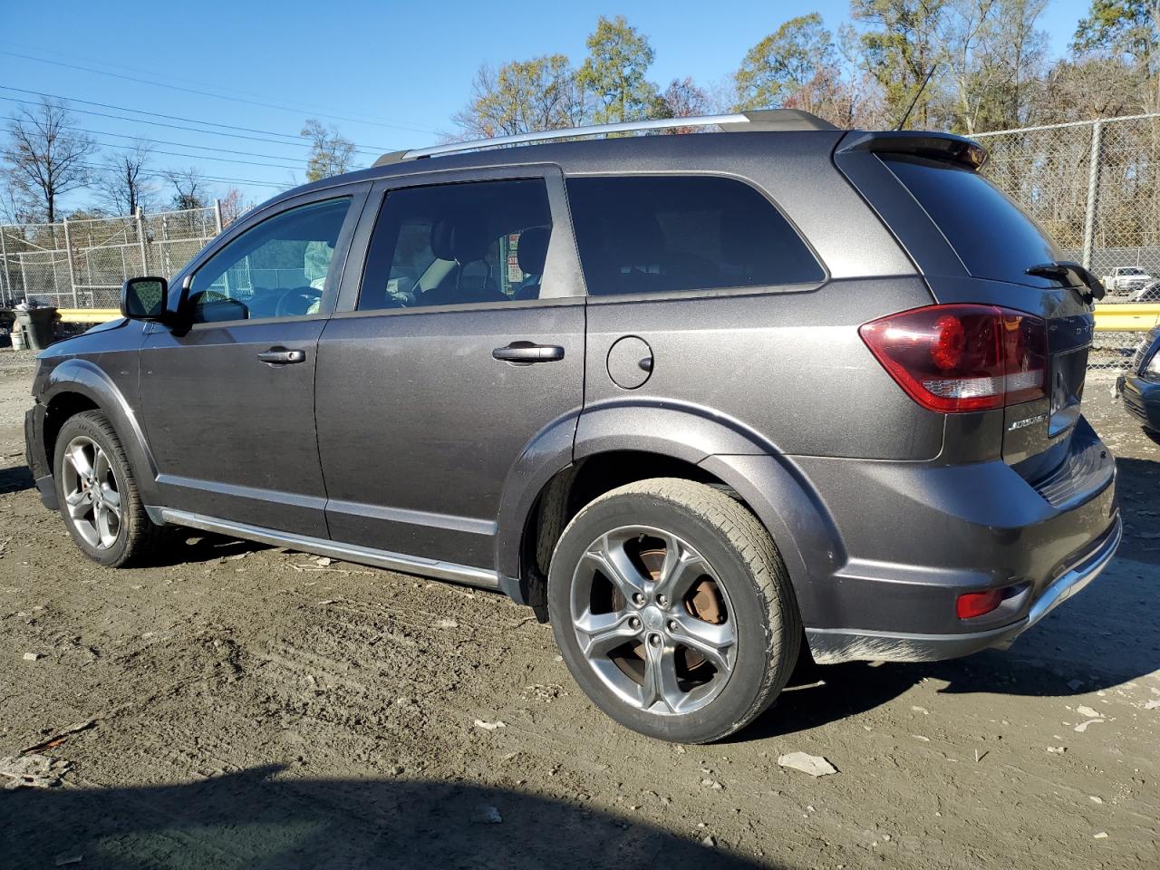 2017 Dodge Journey - Image 2