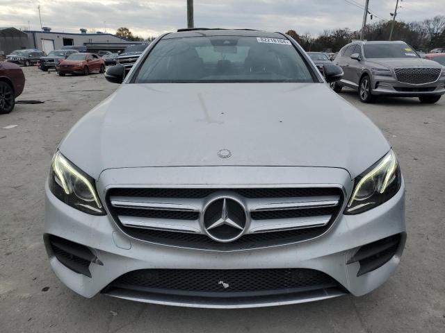  MERCEDES-BENZ E-CLASS 2017 Srebrny