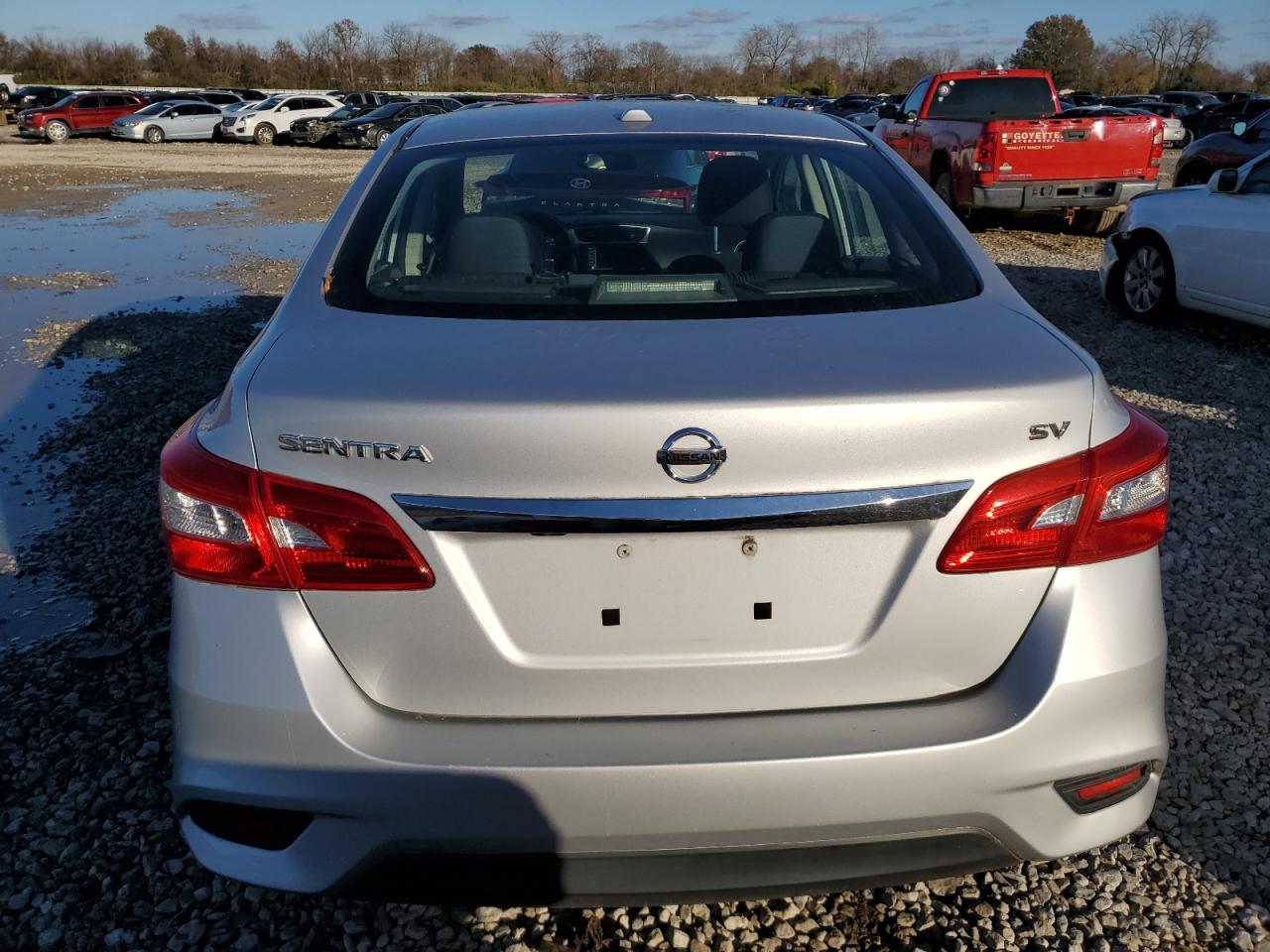 2019 Nissan Sentra - Image 6