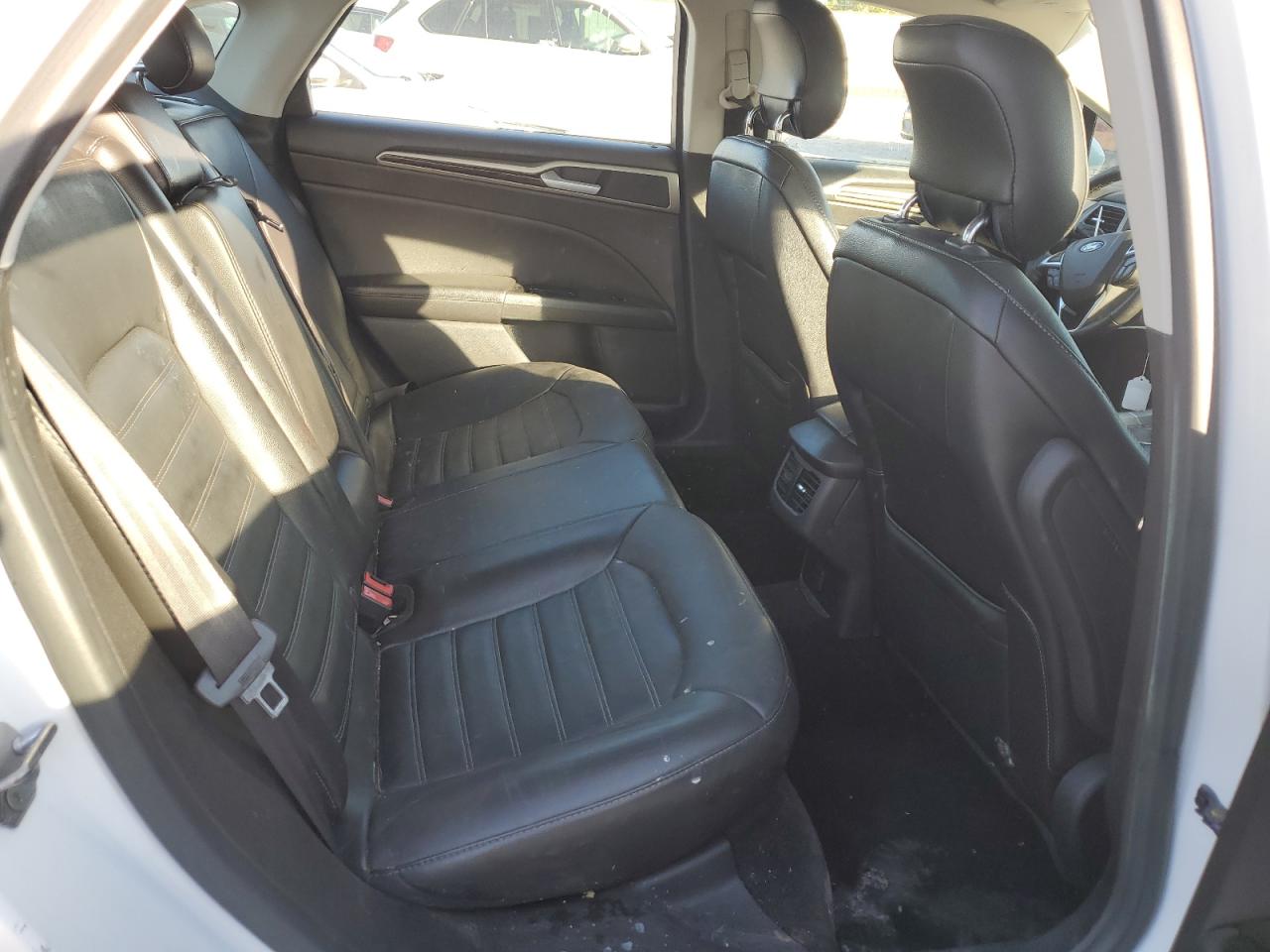 2014 Ford Fusion - Image 10