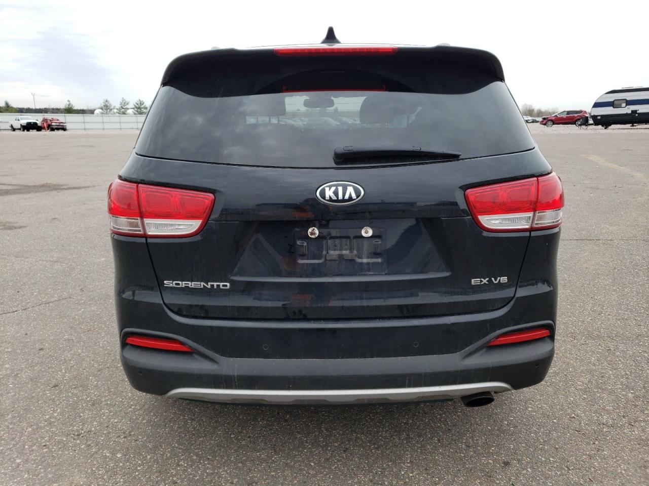 2018 Kia Sorento Ex VIN: 5XYPHDA52JG396114 Lot: 81102054