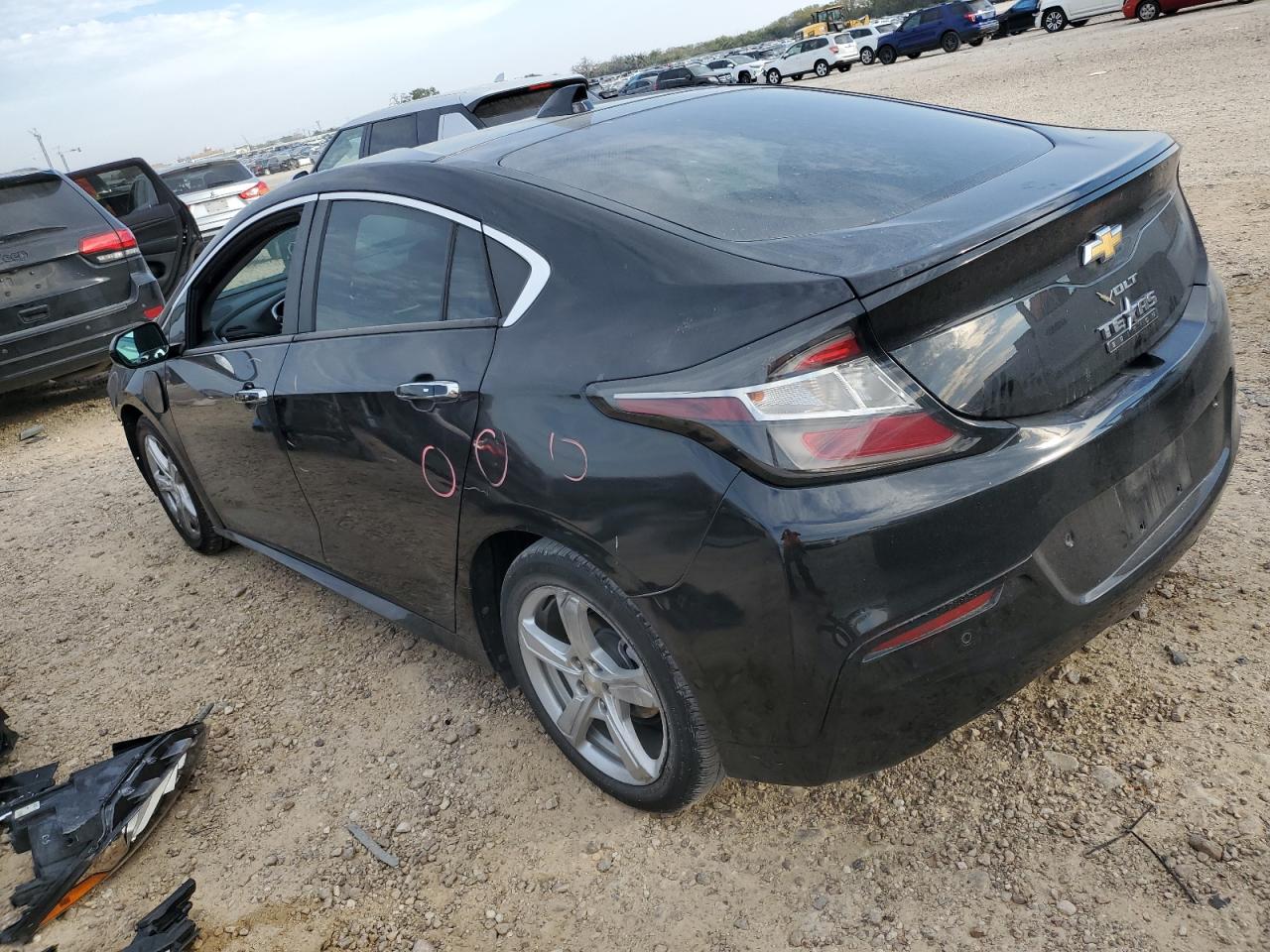 2019 Chevrolet Volt - Image 2