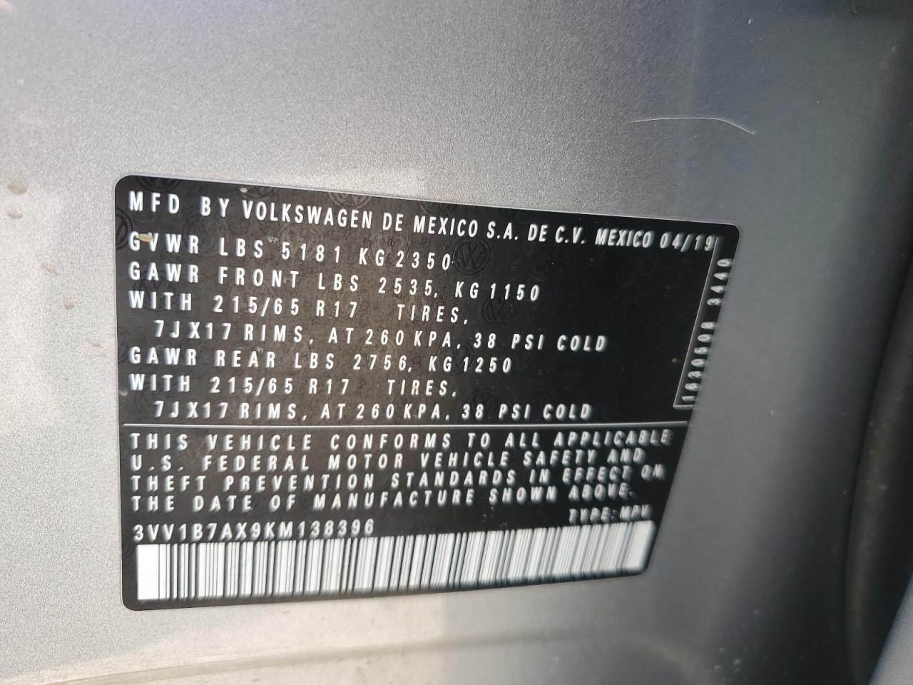 2019 Volkswagen Tiguan - Image 16