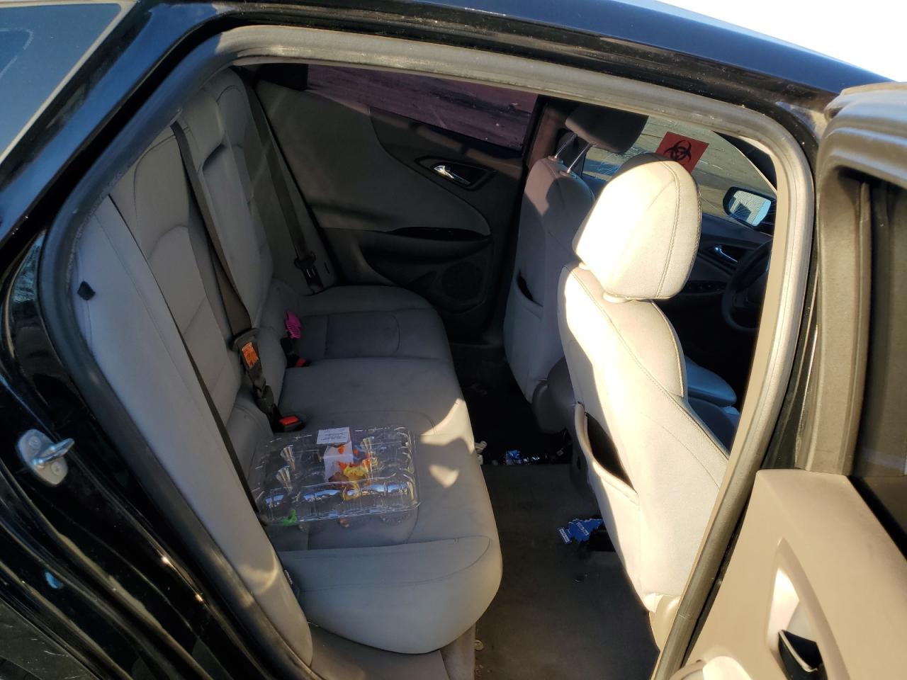 2016 Chevrolet Malibu - Image 10
