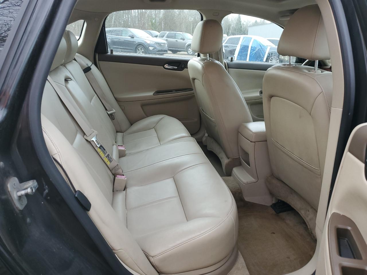 2006 Chevrolet Impala - Image 10