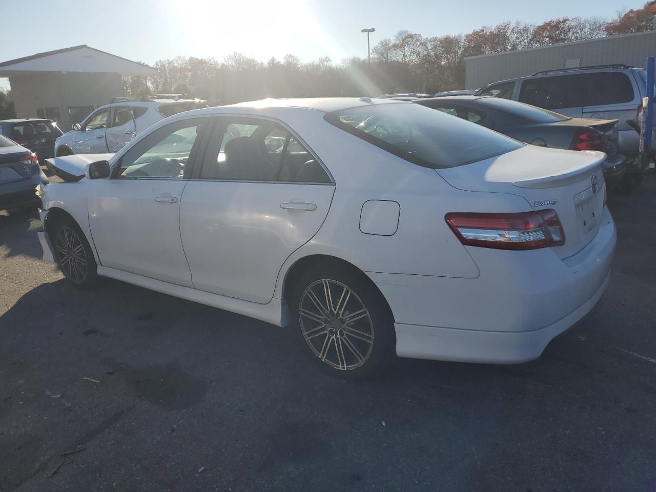 2011 Toyota Camry - Image 2