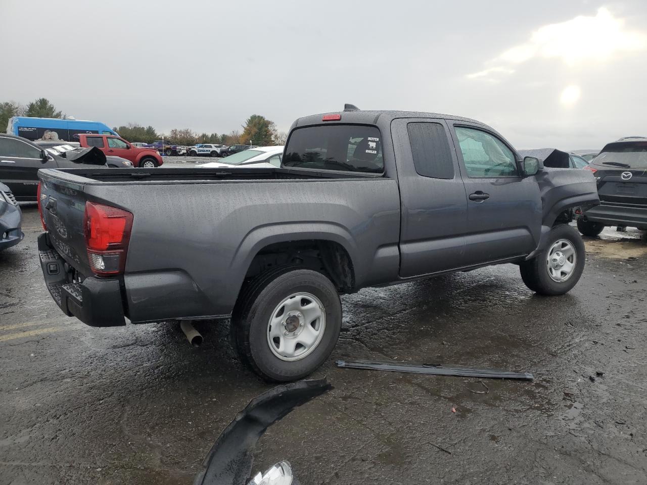 2022 Toyota Tacoma - Image 3