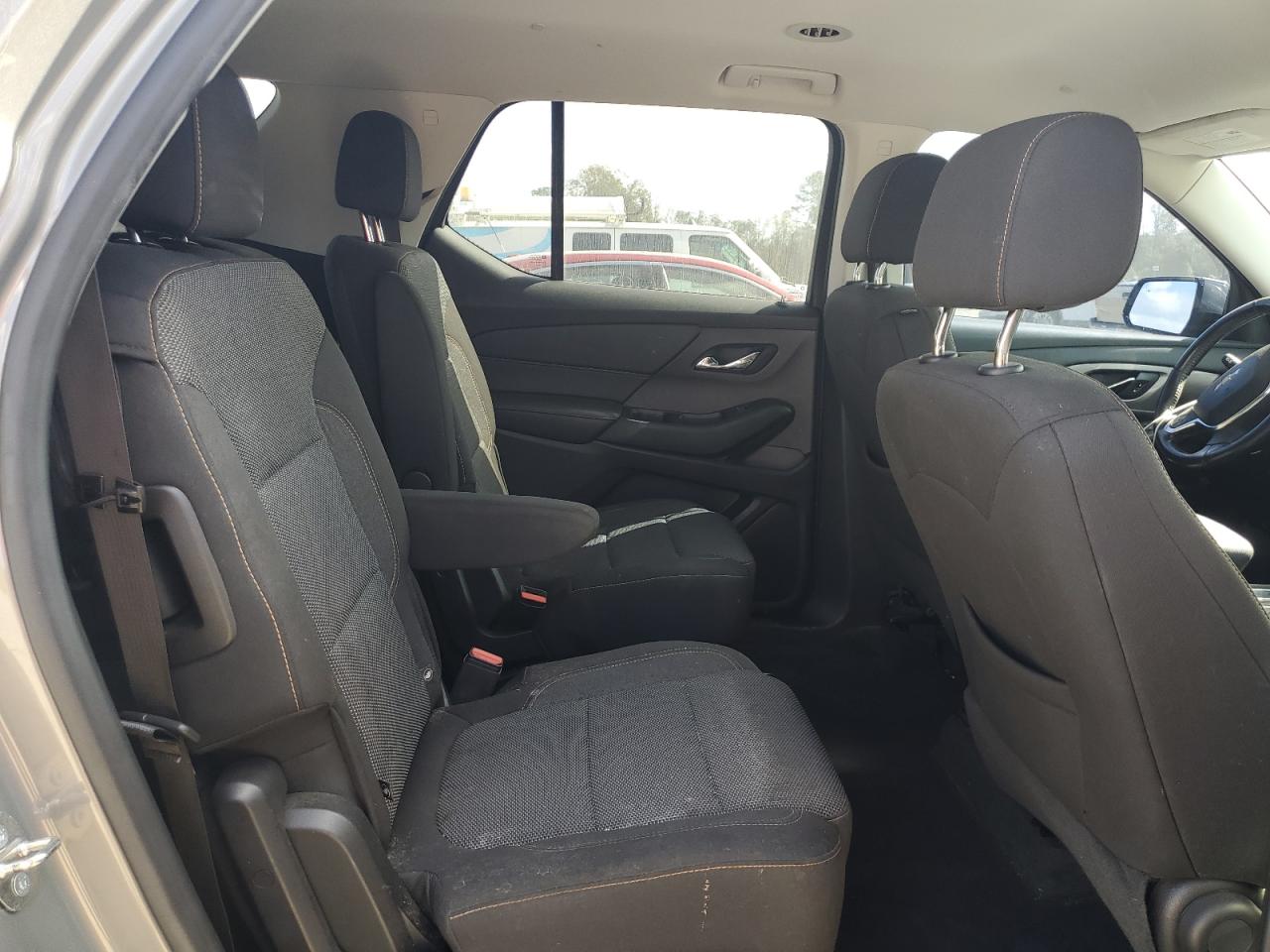 2019 Chevrolet Traverse - Image 11