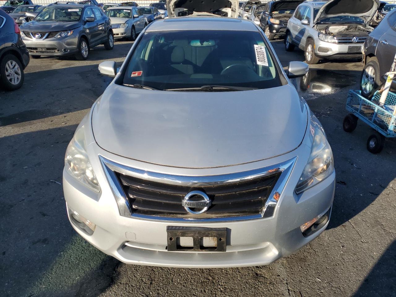 2015 Nissan Altima - Image 5