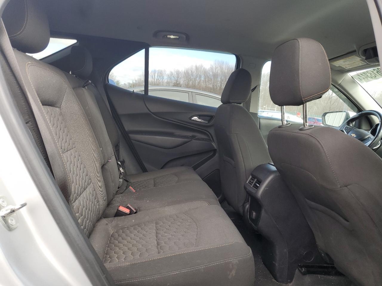 2018 Chevrolet Equinox - Image 11