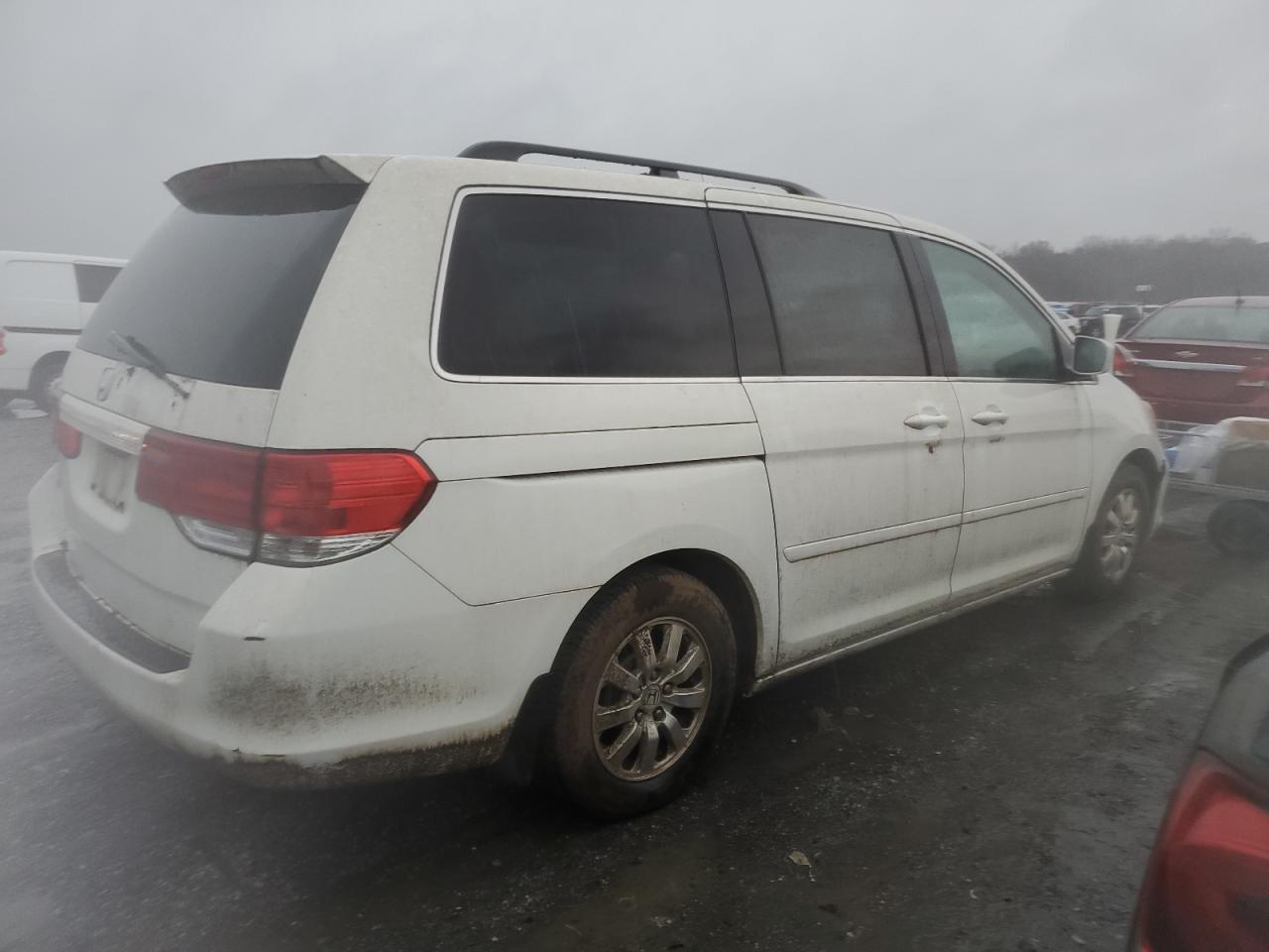 2010 Honda Odyssey - Image 3