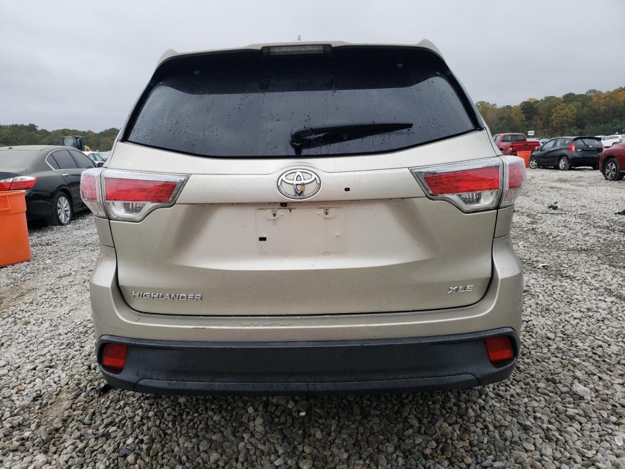 2015 Toyota Highlander Xle VIN: 5TDKKRFH4FS101004 Lot: 79553874