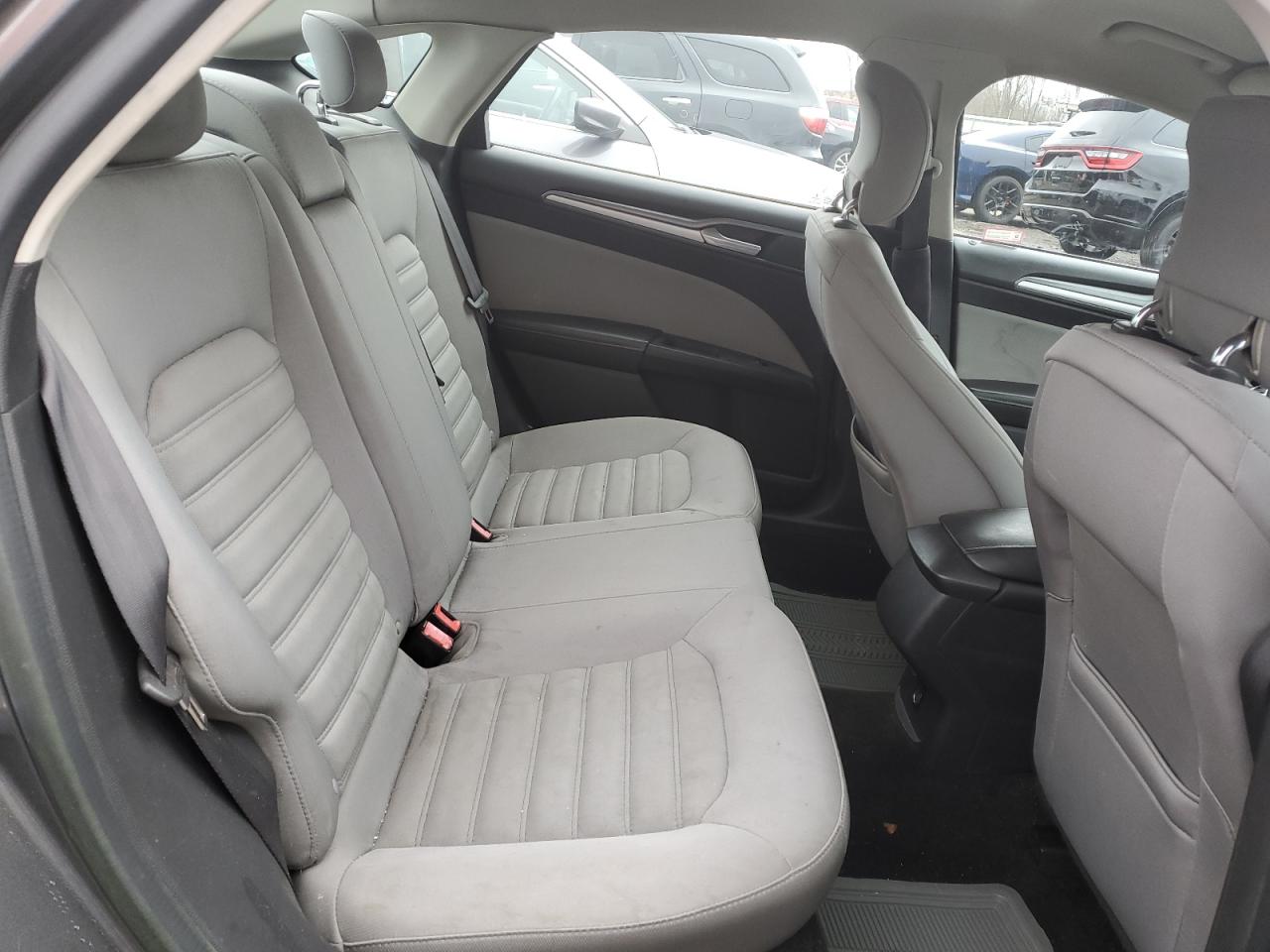 2014 Ford Fusion - Image 10