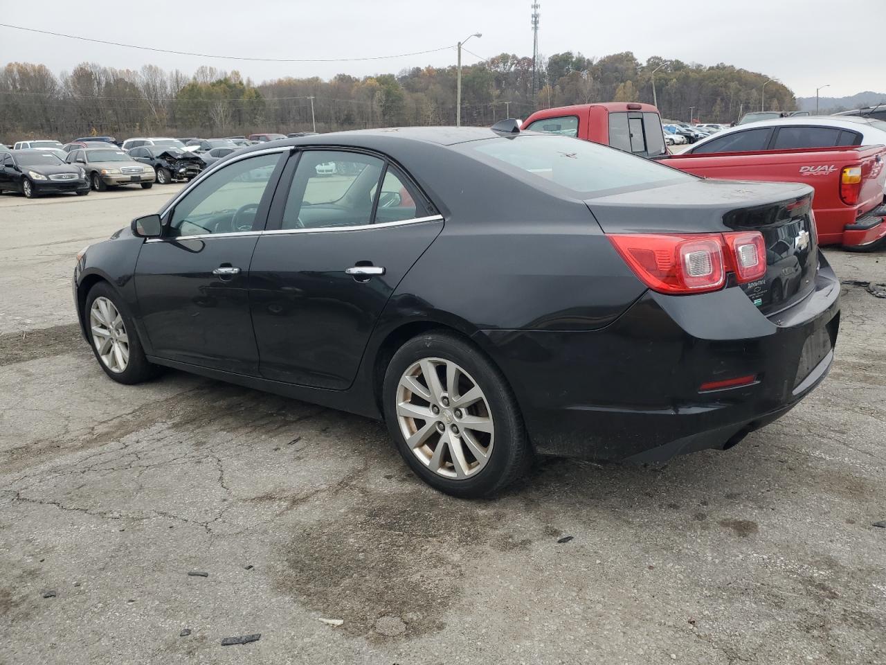 2014 Chevrolet Malibu - Image 2