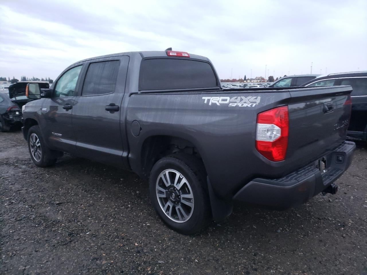 VIN 5TFDY5F19LX929185 2020 TOYOTA TUNDRA no.2