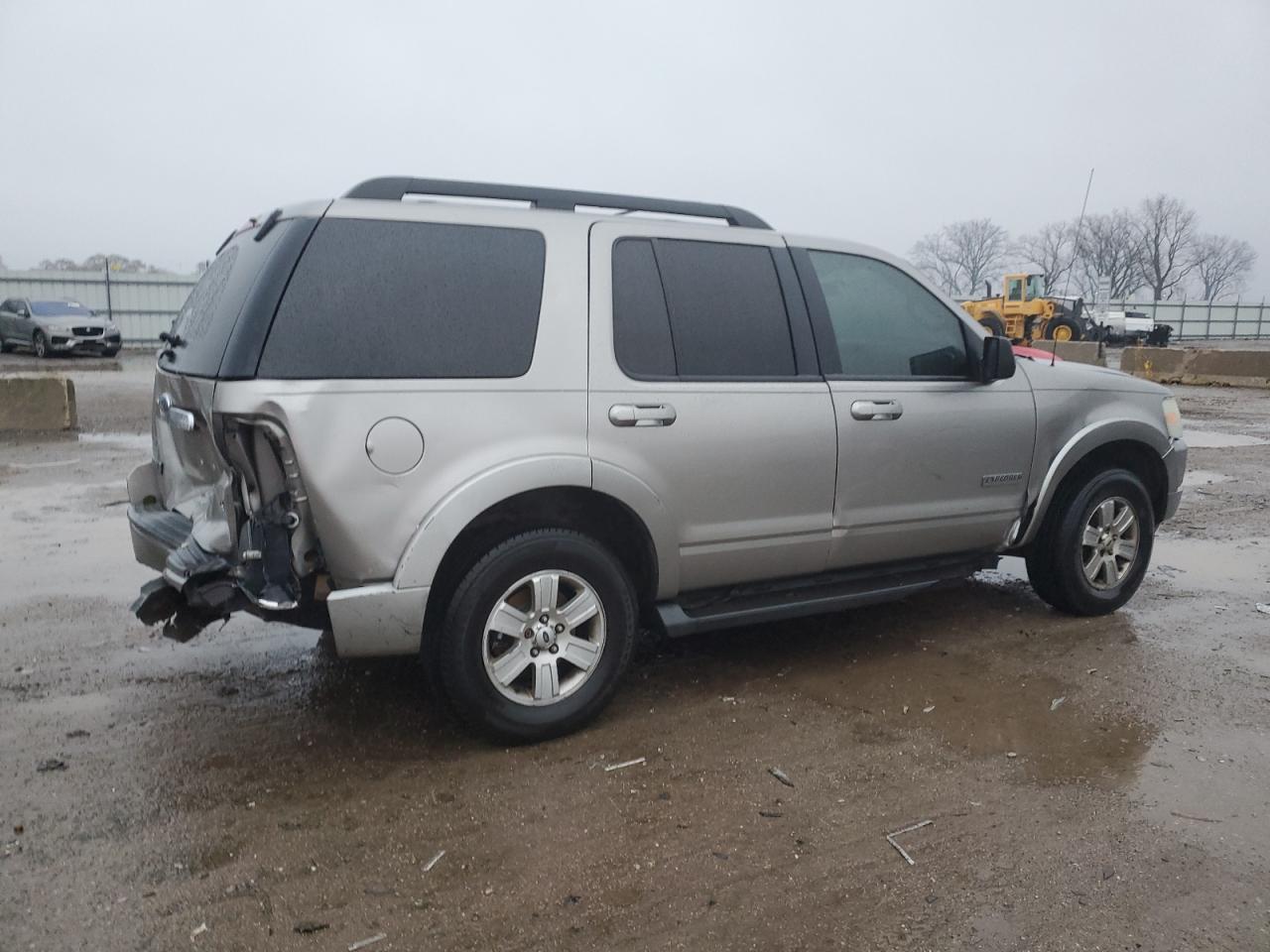 2008 Ford Explorer - Image 3