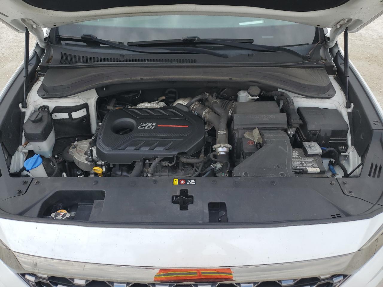 2020 Hyundai Santa Fe - Image 12