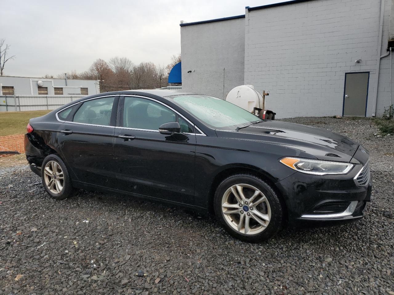 VIN 3FA6P0HD3JR244410 2018 FORD FUSION no.4