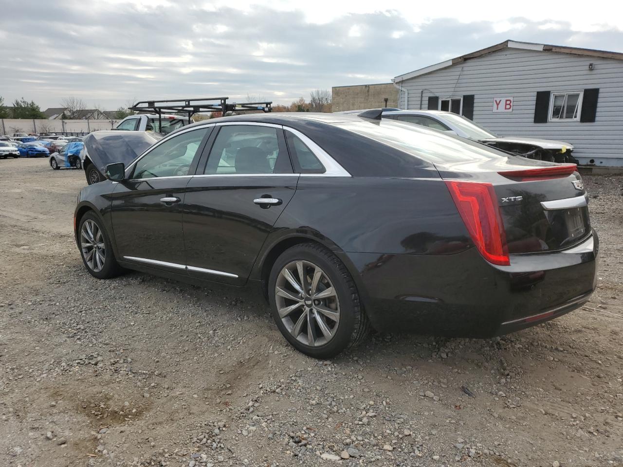 2017 Cadillac XTS - Image 2